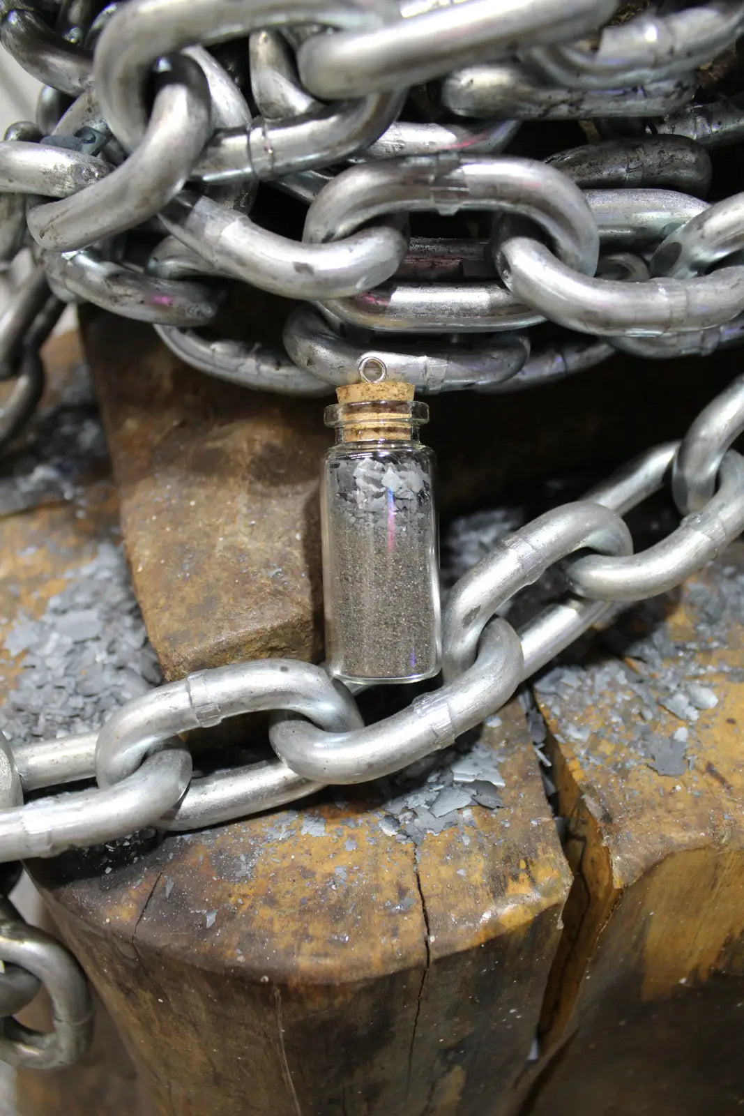 Anvil Dust 10 mL